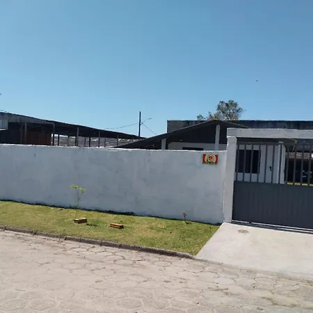 Casa Disponivel Para Diaria, 300M Do Mar Casa Sozinha No Terreno Matinhos Exterior foto