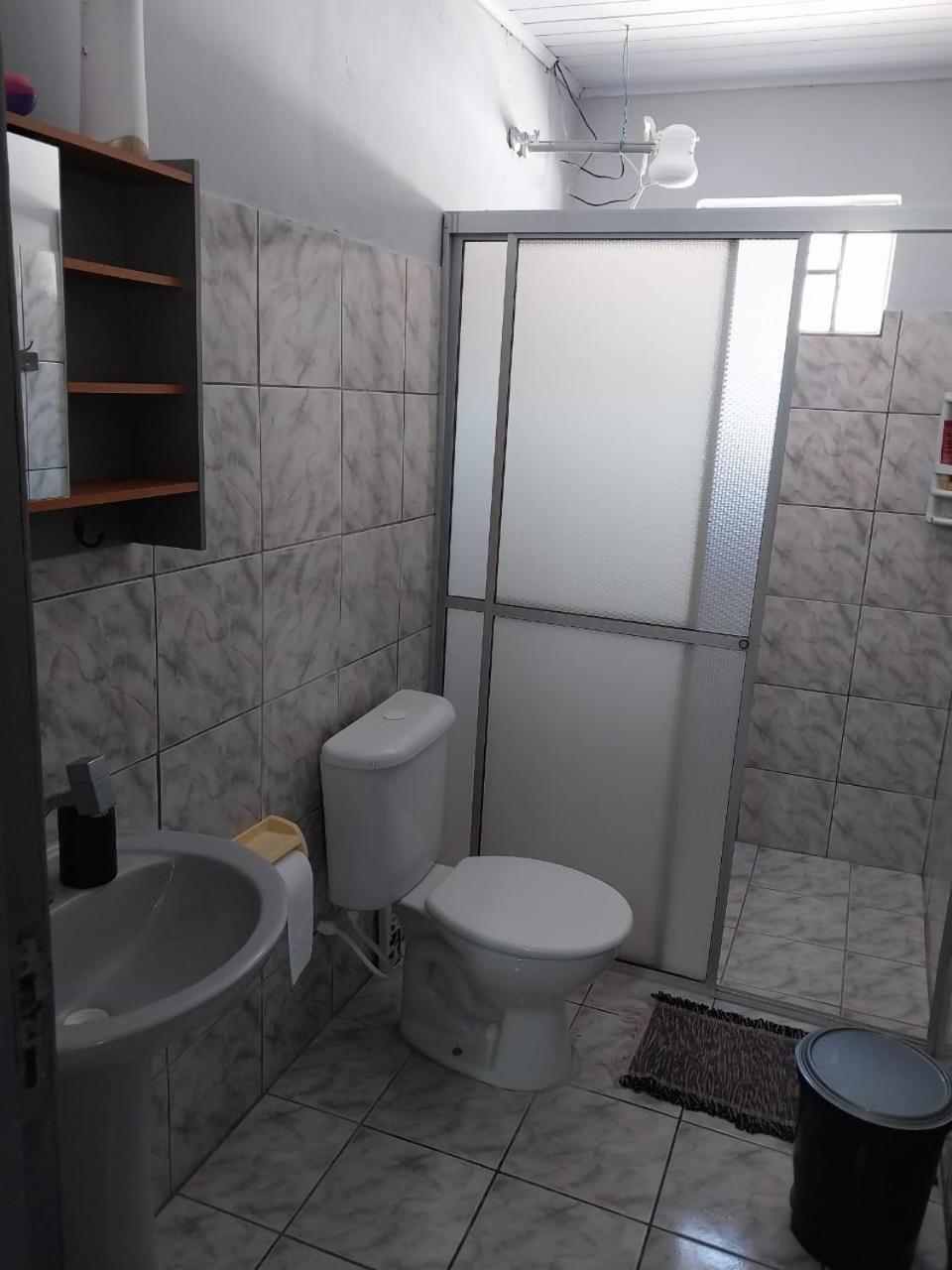 Casa Disponivel Diaria, 300m Do Mar Casa Sozinha No Terreno Holiday home Matinhos